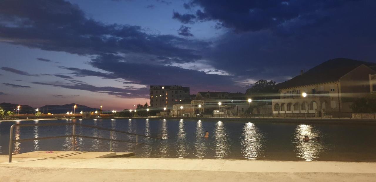 Apartman Srna Trebinje Bagian luar foto