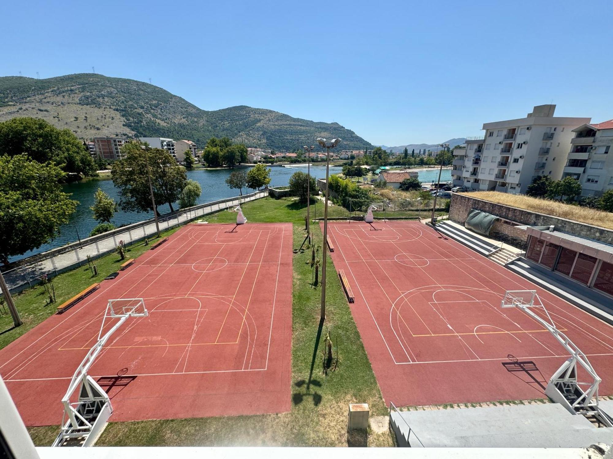 Apartman Srna Trebinje Bagian luar foto